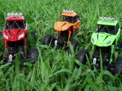 1:16 R/C 2.4G 4WD CLIMBING CAR,W/LIGHTS toys