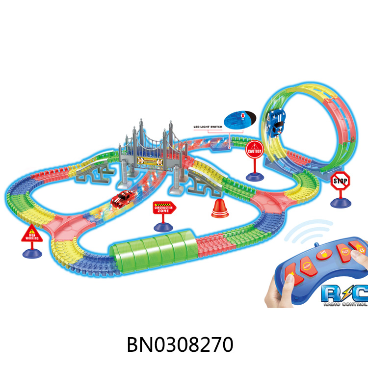 R/C TRACK SET W/LIGHT,MUSIC,227PCS toys