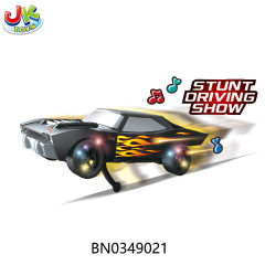 7CH R/C STUNT CAR W/LIGHT AND MUSIC, CAN MIST SPRAY AND COME UP