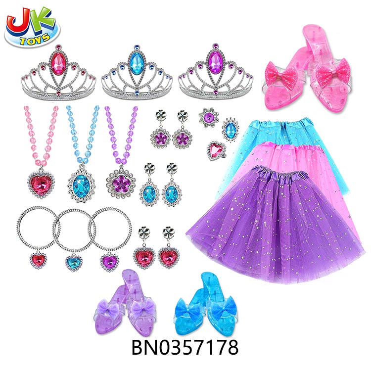 ORNAMENTS SET toys