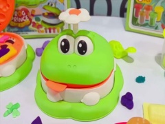 FROG COLOR CLAY BURGER MACHINE(TYPE B 12 CLAY) toys