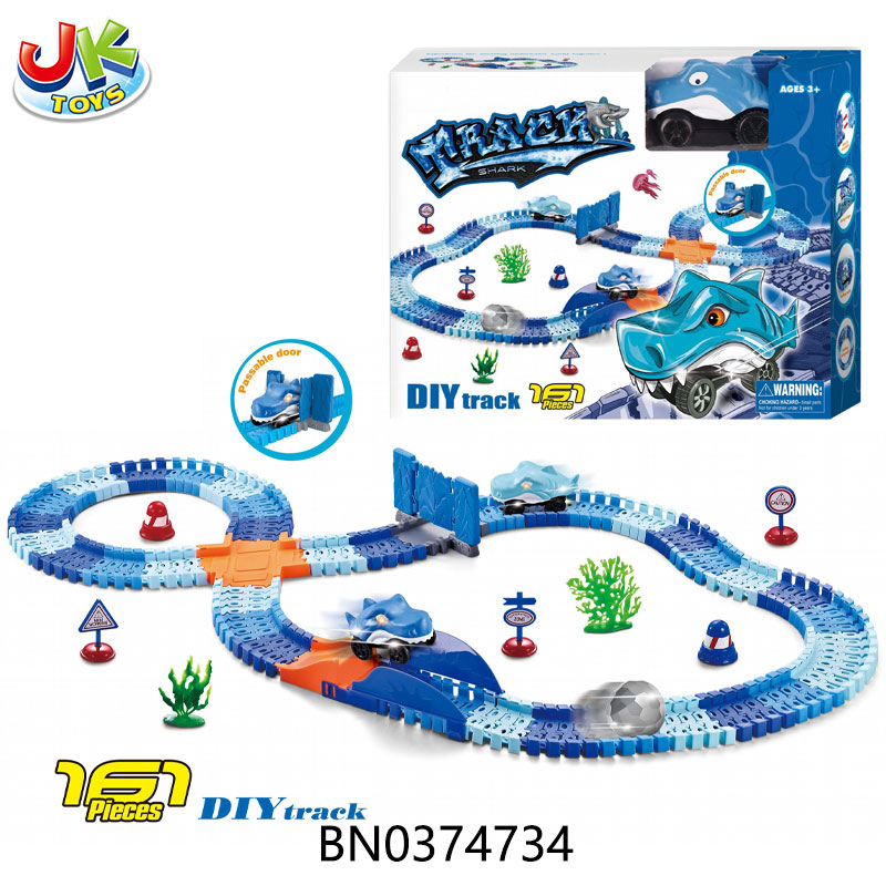 B/O SHARK TRACK CAR SET W/3 LIGHT,161PCS toys