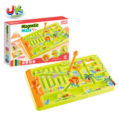 2-IN-1 MAGNETIC MAZE+CHESS SET toys