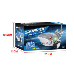R/C SHARK W/LIGHTS,SPRAY toys